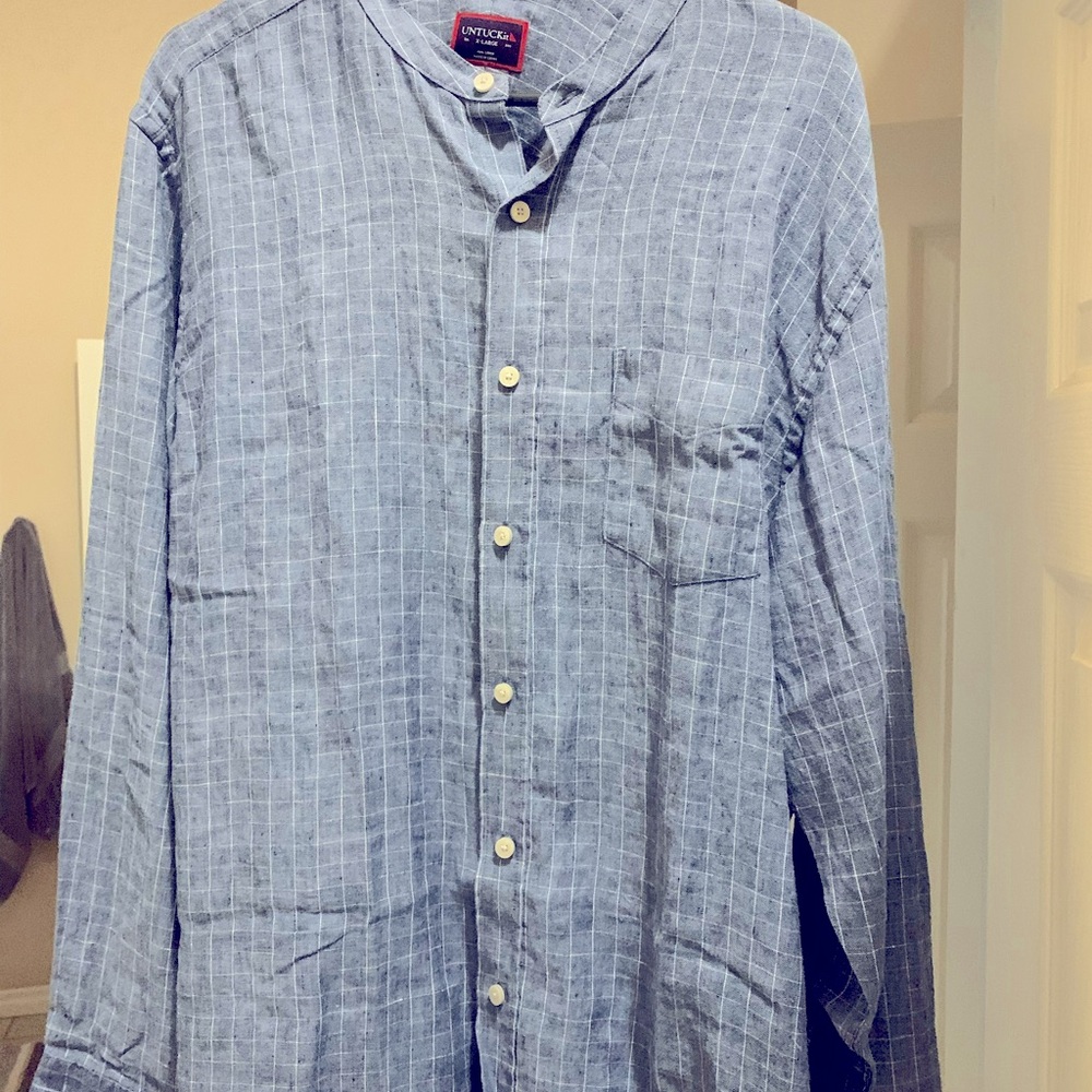 UNTUCKit casual button down shirt